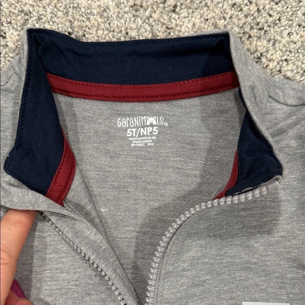 2 Set of pants and shorts